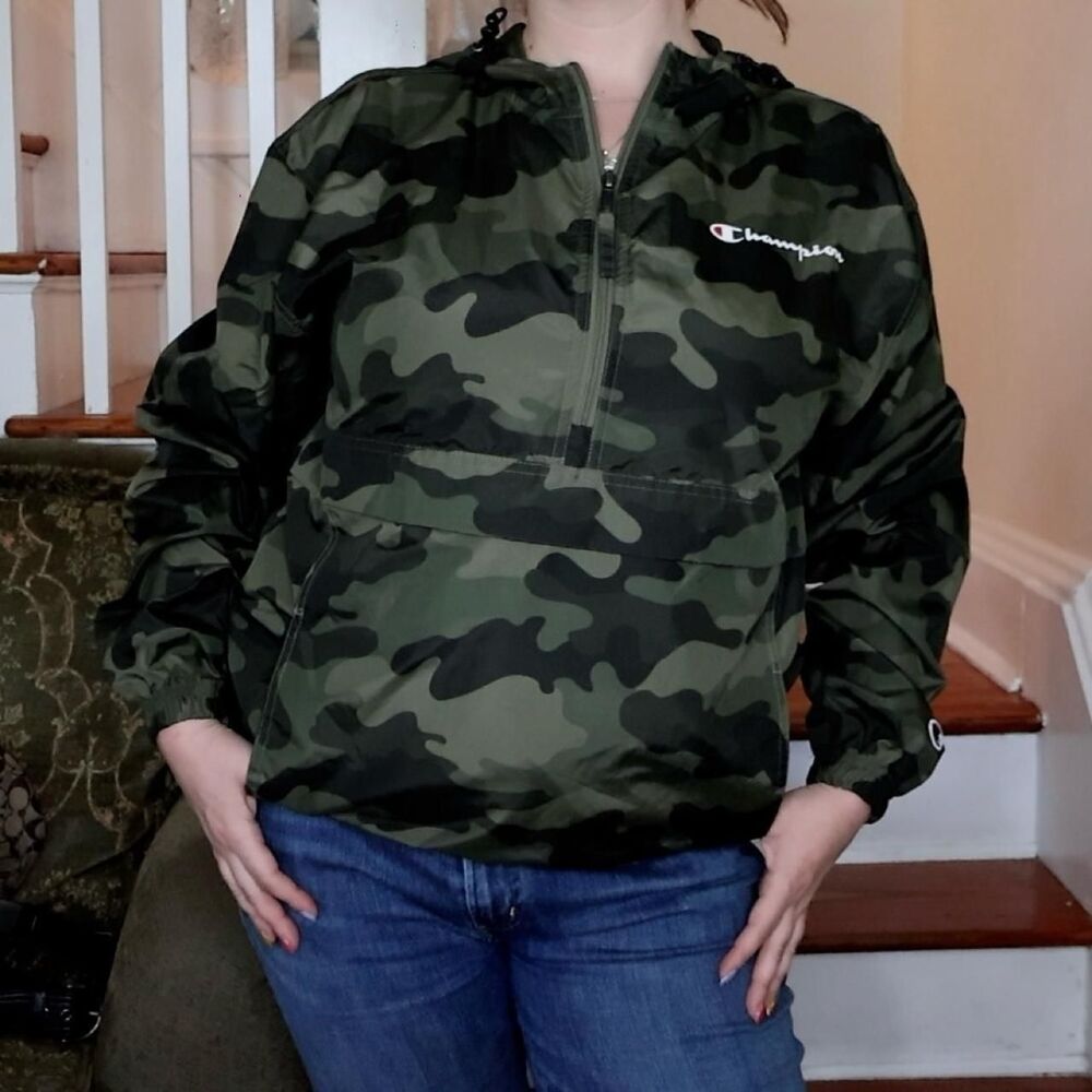 Champion Camo Hooded Half Zip Windbreaker Sz Small Military Raincoat Pullover